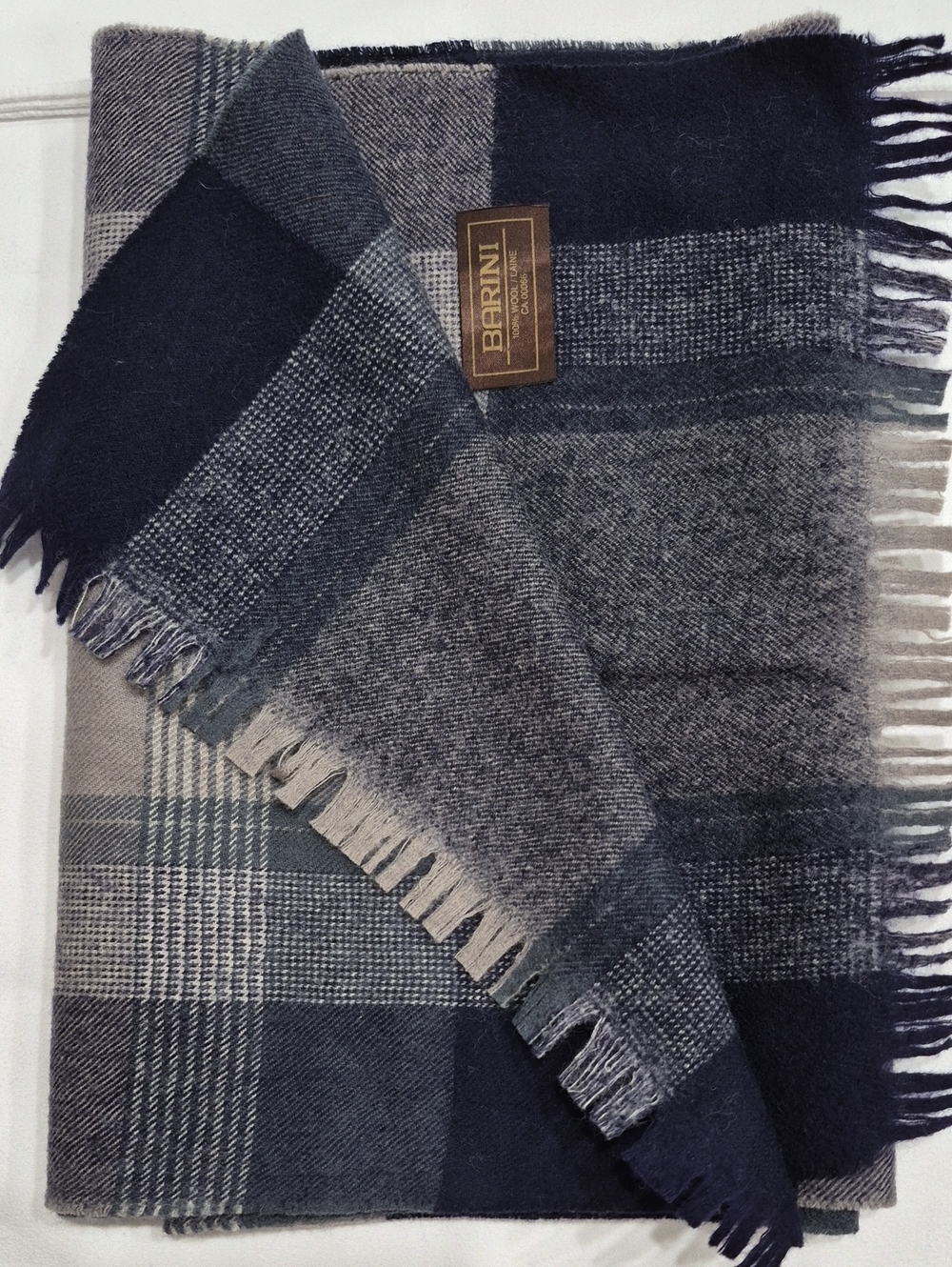 Vintage BARINI 100% Pure Wool Plaid Fringe Scarf Blue Gray